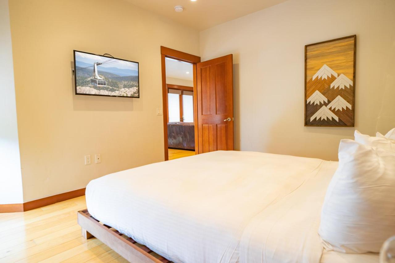 The Village At Palisades Tahoe Olympic Valley  Buitenkant foto