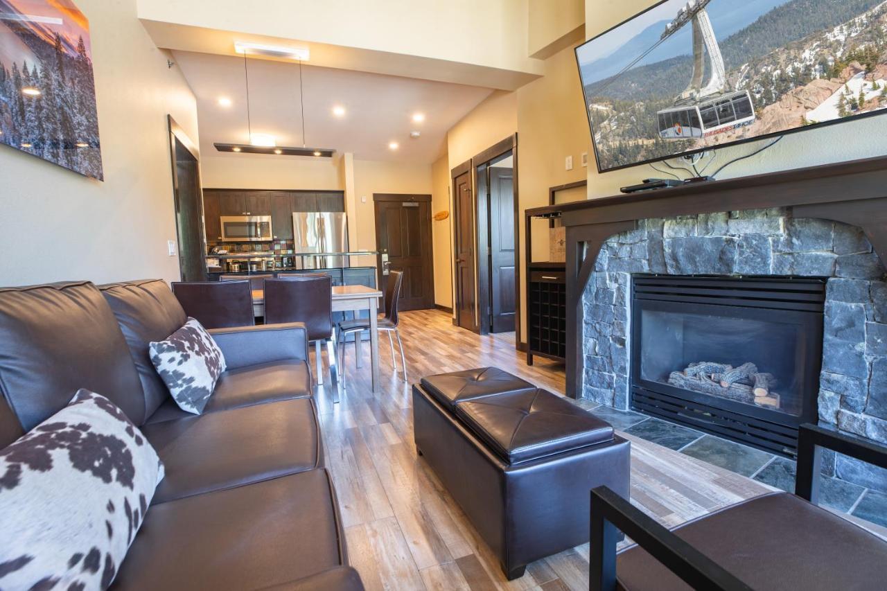 The Village At Palisades Tahoe Olympic Valley  Buitenkant foto